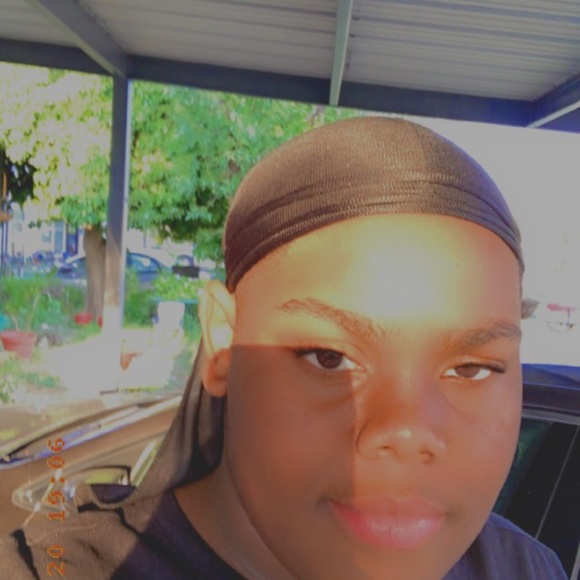 Meet your Posher, Lamar - Picture 1 of 1